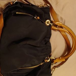 Vince Camuto purse